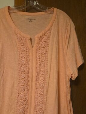 WORN ONCE Croft & Barrow Peach Crochet-Panel Short Sleeve Tee